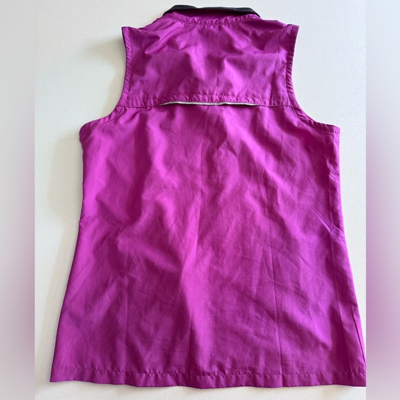 New Balance Lightweight Hot Pink Running Vest - Picture 7 of 12